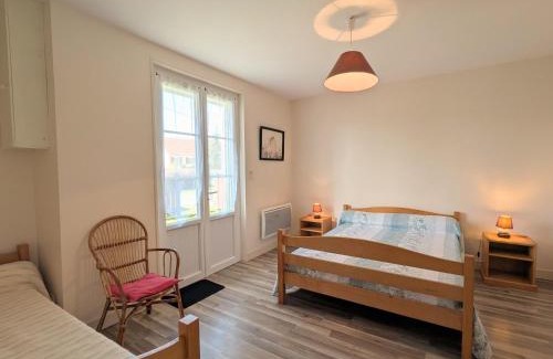 Ceaulmont House | Gîte au bord de la Creuse avec parking privé à Ceaulmont - FR-1-591-736