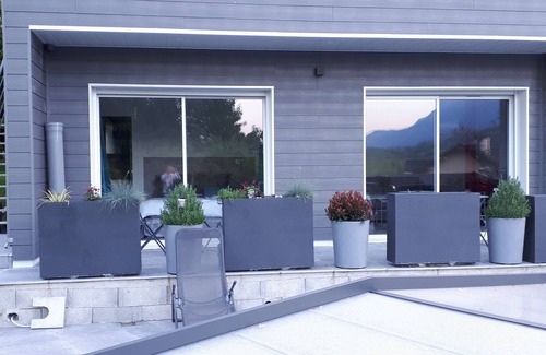 Gresy-sur-Aix Apartment | Gîte Avec Piscine au Calme