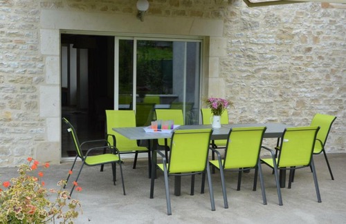 Balnot-sur-Laignes House | Gîte Balnot-sur-Laignes, 4 pièces, 7 personnes - FR-1-543-182
