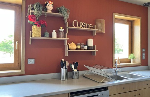 Montbeugny Cottage | Gîte Cerf Ailé in Montbeugny, 14 pers, Pets allowed, Wifi