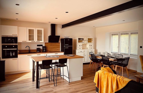 Fresville House | Gîte Chez René à la Campagne