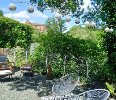 Lavaur Apartment | Gîte de charme Abelia avec extérieur au calme