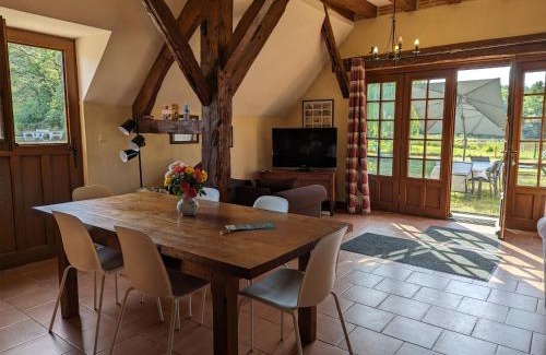 Ligny-le-Ribault House | Gîte en Sologne avec Étang Privé, Pêche et Proximité des Châteaux de la Loire - FR-1-590-39