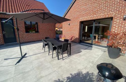 Fresnicourt-le-Dolmen House | Gîte et Spa L' Echappee Feerique