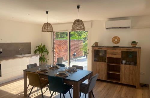 Fresnicourt-le-Dolmen House | Gîte et Spa L' Echappee Feerique