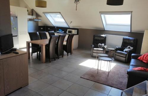 Froidchapelle Apartment | Gîte Ferme d'hurtaux