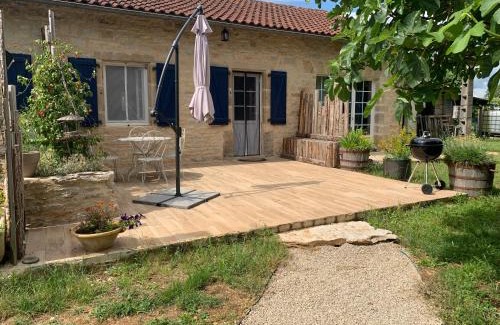 Caylus House | gîte La Longère bleue