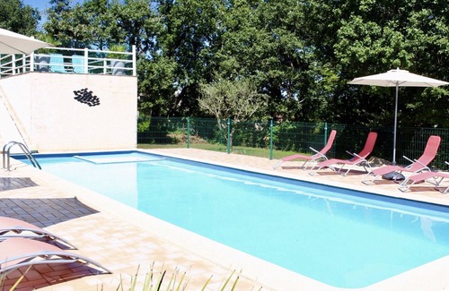 Lablachere Cottage | Gîte Le Mûrier, Quiet in Southern Ardèche, With Swimming Pool and Wifi