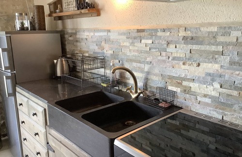 Le Grand-Madieu Cottage | Gîte magic valley Panissaud