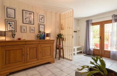 Saint-Bresson House | Gîte paisible dans ancienne ferme comtoise avec animaux acceptés - FR-1-583-416