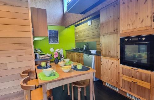 Montbrison House | Gîte paisible dans les Monts du Forez avec terrasse et jardin - FR-1-496-329