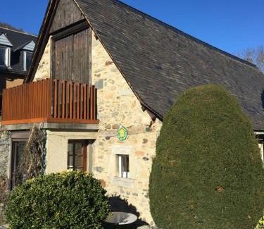 Arrens-Marsous House | Gîte "Prêt à dormir" dans une grange à Marsous