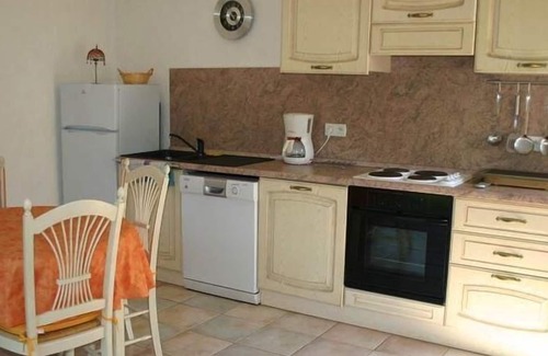 Roquebrune-sur-Argens Cottage | Gîte-Private Bathroom-Gîte Anis