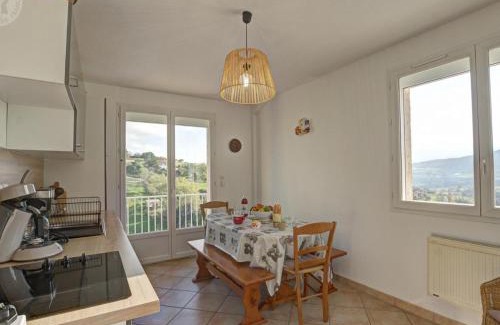 Saint-Romain-en-Jarez House | Gîte rural dans le Parc du Pilat avec parking et jardin privé - FR-1-496-295