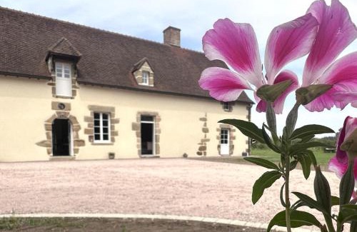 Rocles House | Gîte rustique rénové avec jeux pour enfants, climatisation et jardin privatif à Rocles - FR-1-489-546