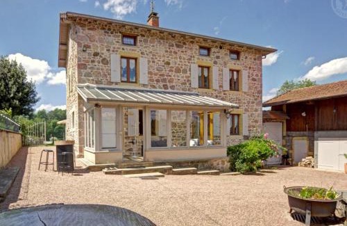 Belmont-de-la-Loire House | Gîtes de charme avec piscine et animaux acceptés pour 13 personnes - FR-1-496-140