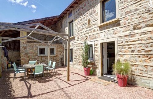 Belmont-de-la-Loire House | Gîtes de charme avec piscine et animaux acceptés pour 13 personnes - FR-1-496-140