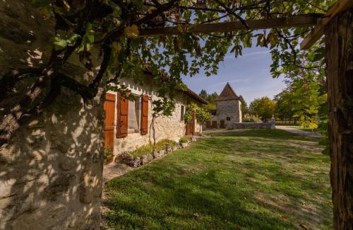 Nerac House | Gîtes de Pehillo - Piscine & vacances nature à Nérac