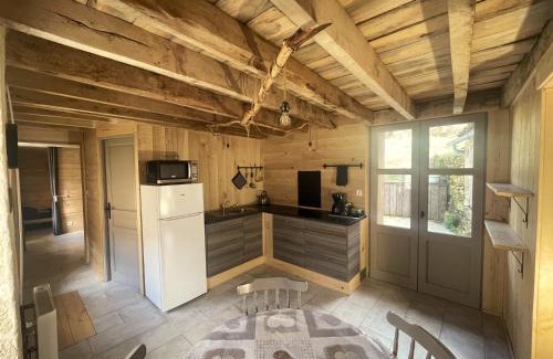 Montignac House | "Gîtes du Fraysse", au paradis des oiseaux, Charme et Tradition du Périgord