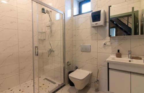 Kemerburgaz Apartment | Göktürk's Finest 2BR Stylish, Spacious & Prime