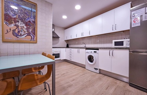 Sant Gervasi – la Bonanova Apartment | GÜELL PARK APARTMENT
