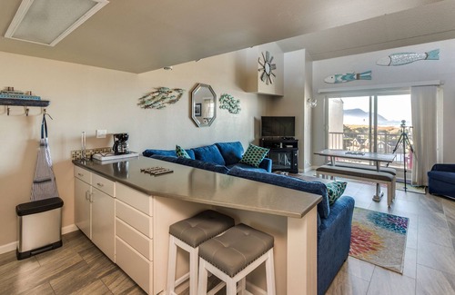 Gearhart Condo | G696 1 Bedroom Loft 4th Floor No cleaning fees