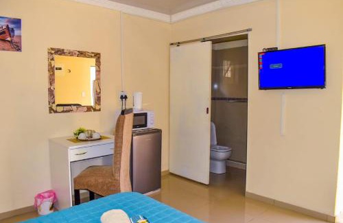 KwaDukuza House | Gabade Guest House