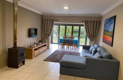 Clarens Apartment | Gable Cottages No.4 Clarens