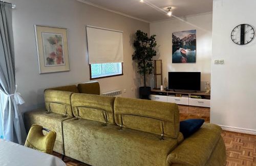 Policnik House | Gabriella House