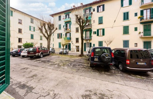 Isolotto Apartment | Gaddi apartment in Florence by Mmega