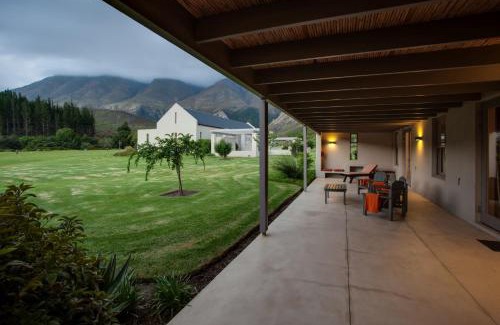 Swellendam House | Gaikou Lodge