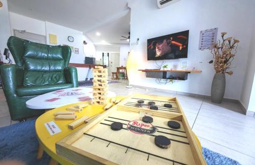 Malacca City Apartment | Galaxy 3BR 12-16pax Sea View I Wifi I 5min to Jonker