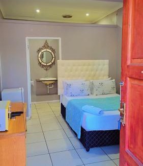 Eikenbosch House | GALAXY BOSTON BELLVILLE