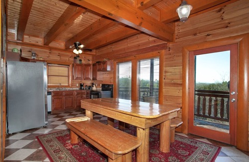 Sevierville House | Galaxy Splash: Hot Tub, Pool, Theater, & MTN Views