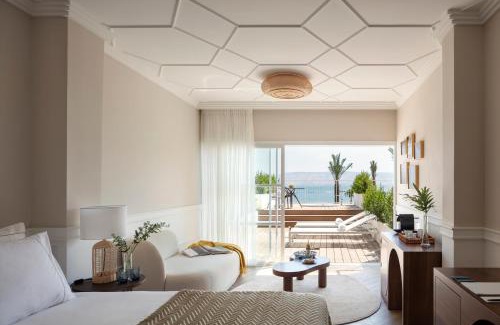 Tiberias Old City Hotel | Galei Kinneret Hotel