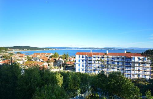 San Vicente do Grove Apartment | GALIHOST - Apartamento con vistas al Náutico de San Vicente