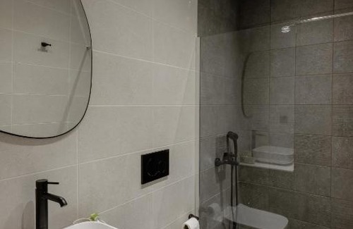 Spata-Artemida Apartment | Galio Suites Airport by Airstay