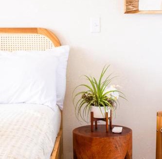 Freemans Bay Apartment | Galleon Beach 1 Bedroom Cottages