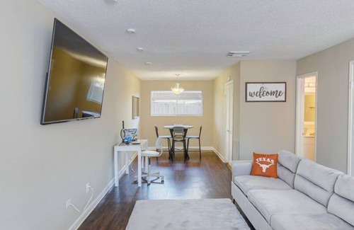 Houston House | Galleria Townhome