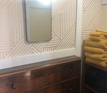 Oak Park Apartment | Gallery Loft of Oak Park #1 Top Host in IL