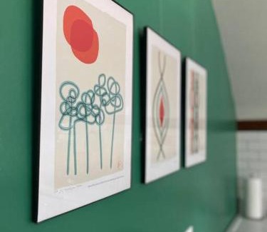 Oak Park Apartment | Gallery Loft of Oak Park #1 Top Host in IL