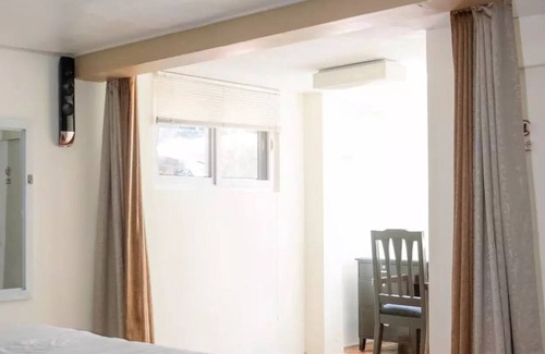 Olongapo House | Gallery & Garden Villas 1LDK Unit C @SBMA