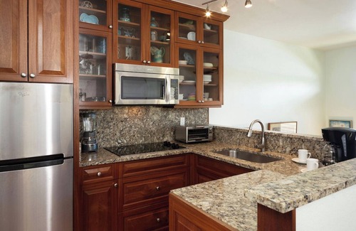 Great Cruz Bay Condo | Gallows Point 15B, Oceanfront Elegance, 5-Star Amenities