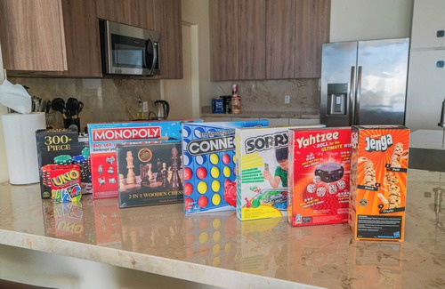 Downtown Phoenix Apartment | Game Day in PHX | Pool,Gym,Parking,Balcony,W/D