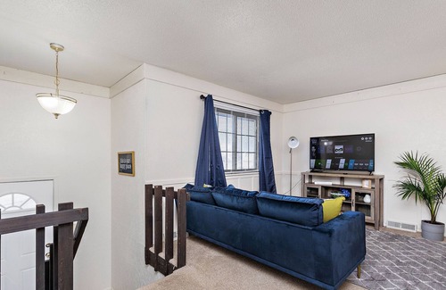 Bethel House | Game Room; 20 Minutes from all of Kansas City