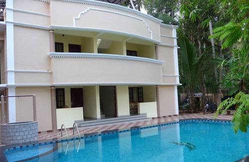 Venganoor Bed & Breakfast | Ganesh Ayurveda holiday home bed and breakfast