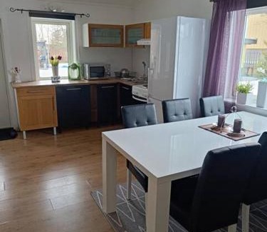 Hudiksvall Apartment | Garagelägenhet