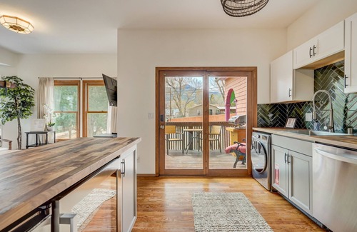 West Colorado Springs Apartment | Garden Base B