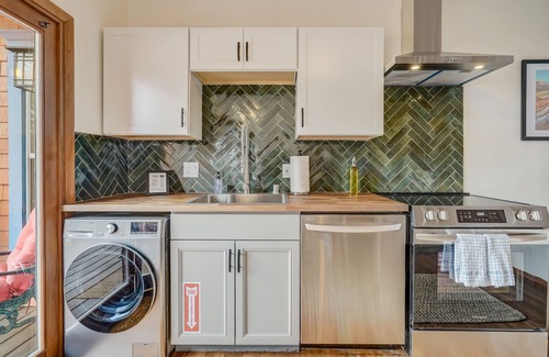 West Colorado Springs Apartment | Garden Base B