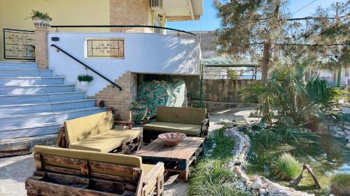 Kavala Apartment | Garden Beach House